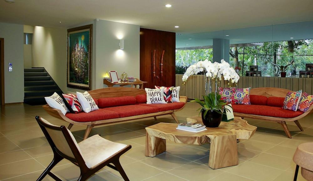 Zen Rooms Patra Kuningan Syariah Jacarta Exterior foto